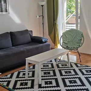 Homey Zara