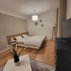 appartement-t1-bis-annecy-proche-centre-ville.hotels-rhonealpes.com/