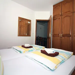 Amado/lozic Apartman