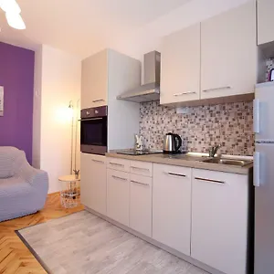 Mara Apartman