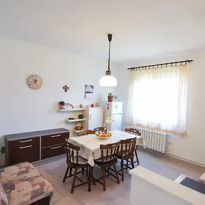 F-holiday Appartement